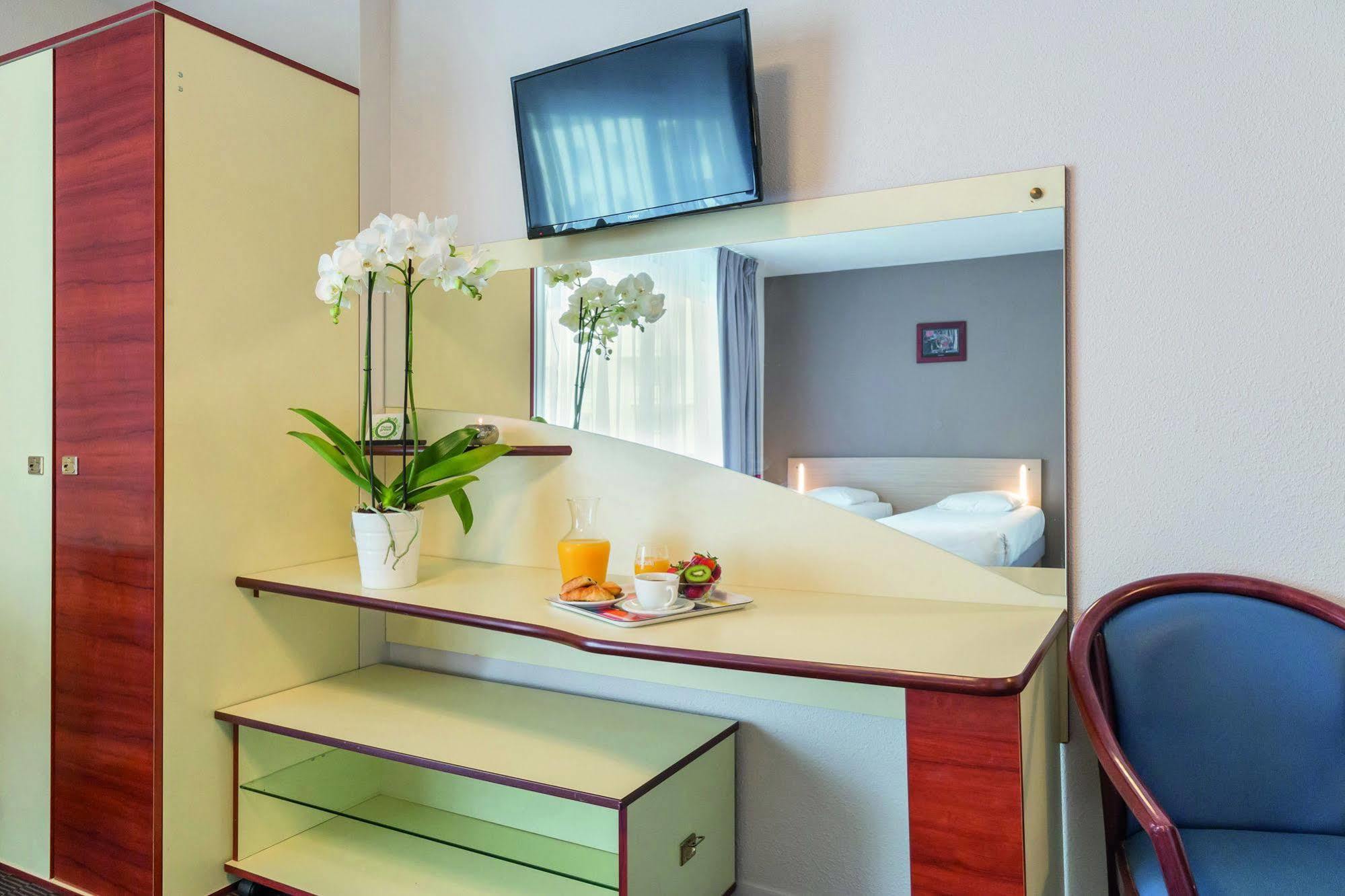 อพาร์ตซิตี้ ลา โรเชล Aparthotel ลาโรแชล ภายนอก รูปภาพ