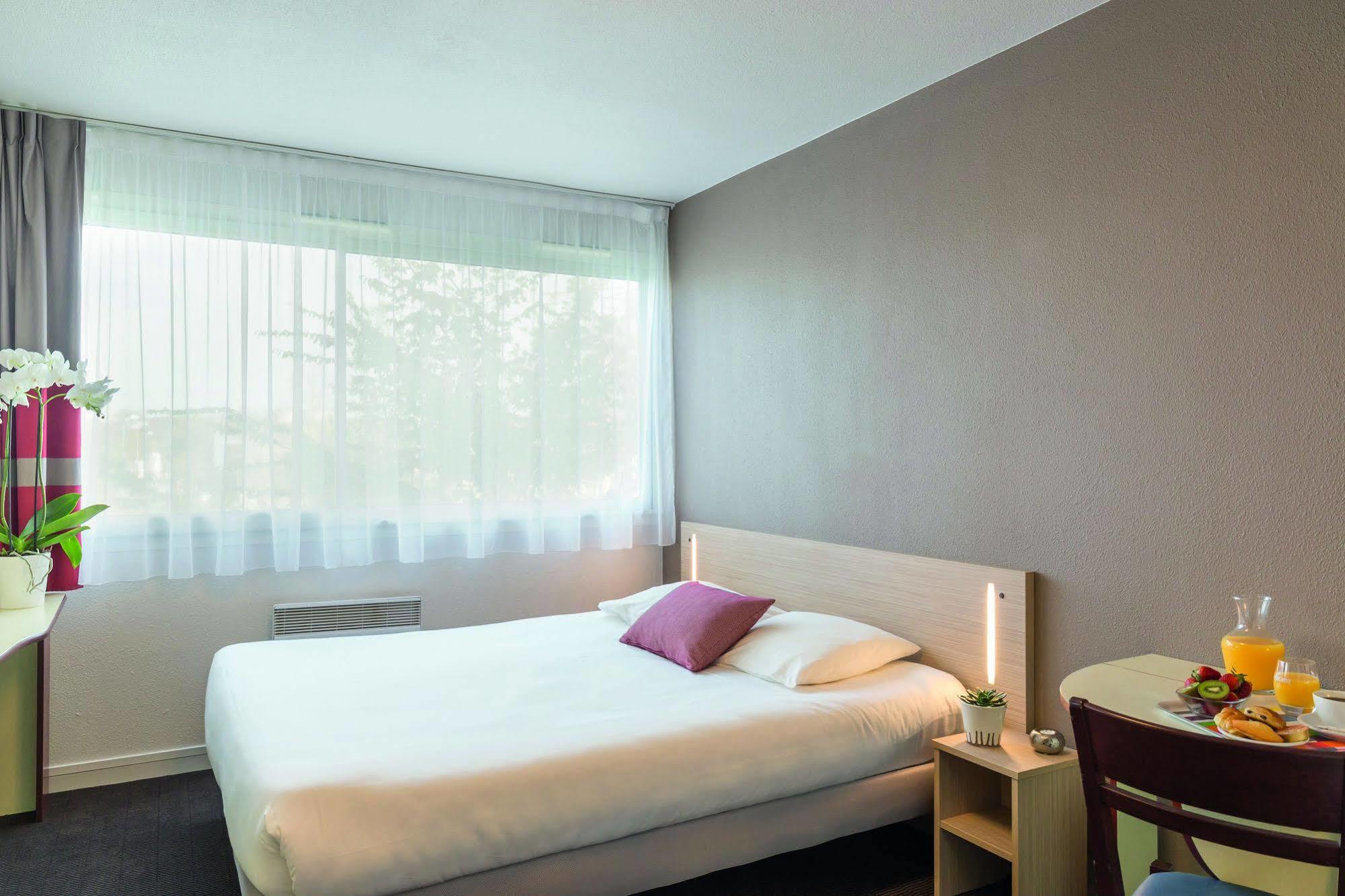 อพาร์ตซิตี้ ลา โรเชล Aparthotel ลาโรแชล ภายนอก รูปภาพ